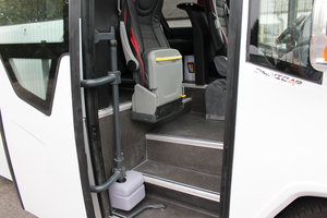 (Iveco Daily VIP coach exterior view 70C21 model for tourism [de])