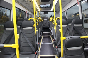 (Dashboard of Iveco city bus with automatic transmission and climate control omnicar [de])