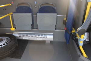 (Mercedes Sprinter low floor city minibus – front entry, 22–28 seats [de])