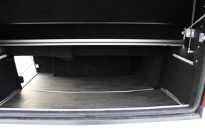 (Rear luggage compartment of school midibus Iveco 29 seat  [de])