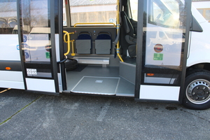 (Sprinter Class I city minibus with double electric front doors [de])