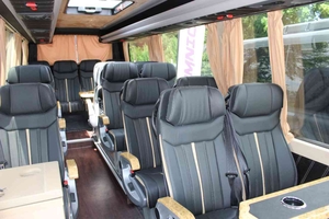 (Sprinter chassis LD VIP First classe extra large omnicar (130).JPG [de])
