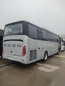 King Long C10 Dieselbus, 10 Meter lang mit 41 Sitzplätzen, verfügbar bei omnicar