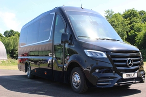 Sprinter 519 HD VIP 19+1+1 + Großer Gepäckraum Luftfederung